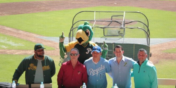 De Pericos ‘para el Real’; Augusto Mendieta firma con el equipo de Kansas City
