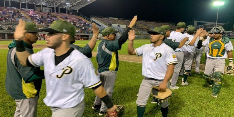 Pericos, líder de la Invernal