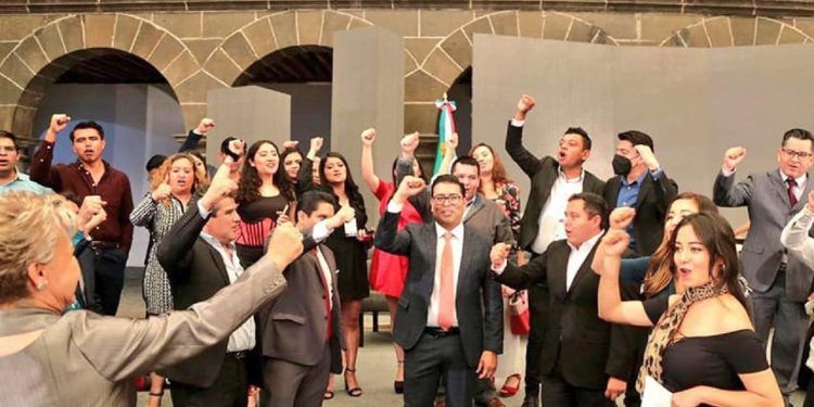 Y de pronto, que se engalla el PRI