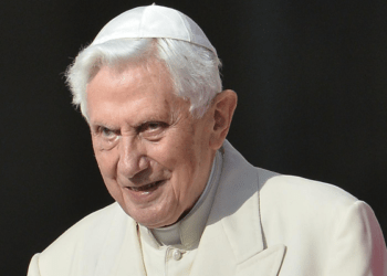 Muere el papa emérito Benedicto XVI a los 95 años