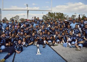 Lobos BUAP campeón de la categoría intermedia de la OFAMO