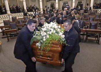 Honras fúnebres a Barbosa en sedes de los tres Poderes