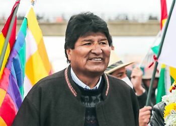 Prohíbe Perú el ingreso del ex presidente boliviano Evo Morales