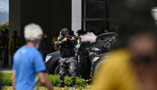 Bolsonaristas radicales invaden el Palacio presidencial