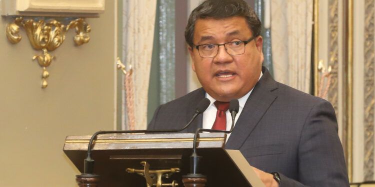 Hay gobernabilidad en Puebla, aseguró Julio Huerta ante el Congreso del Estado