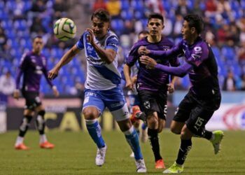 Cae el Puebla ante Monterrey 2-1 en el Cuauhtémoc