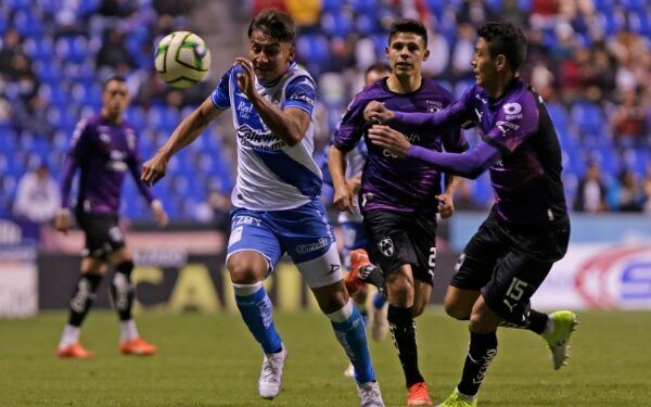 Cae el Puebla ante Monterrey 2-1 en el Cuauhtémoc