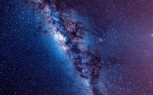 UGC 2885, Galaxias gigantes