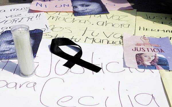 MANIFESTACIÓN . JUSTICIA CECILIA MONZÓN
