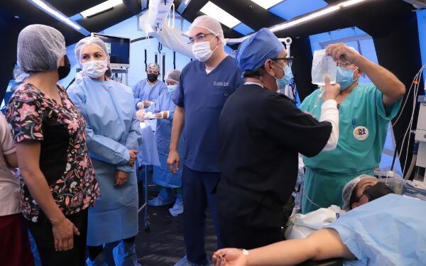 Secretaría de Salud beneficia a mujeres con estudios y cirugías en Huaquechula