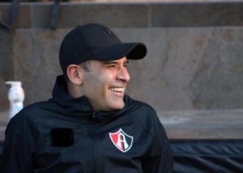 Rafa Márquez se suma a lista de candidatos para dirigir al Tri