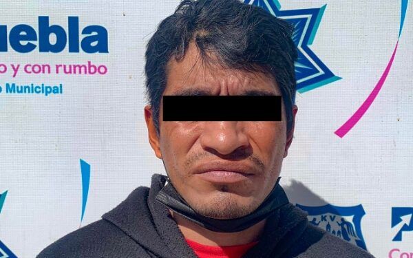 Detienen a “El Panter” por presunto robo a tiendas en Puebla
