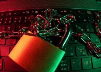 ¿Cómo te proteges  en redes sociales y en tus equipos?