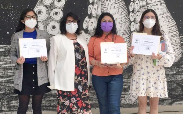 Avanza Daniela Vera hacia segundo oro en Filosofía