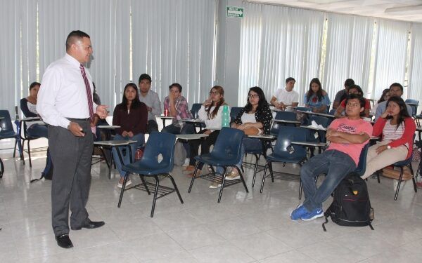 BUAP y sindicatos acuerdan aumento
