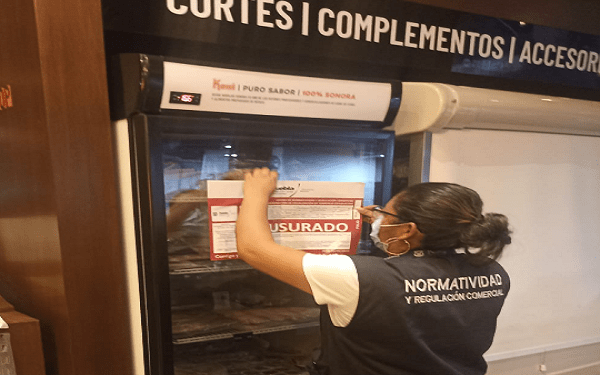 Cierran locales sin permiso de venta de alcohol