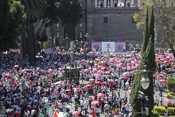 MARCHA DEFENSA DEL INE