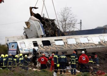 Van 30 muertos en Grecia ante el peor accidente ferroviario de la última década en Europa