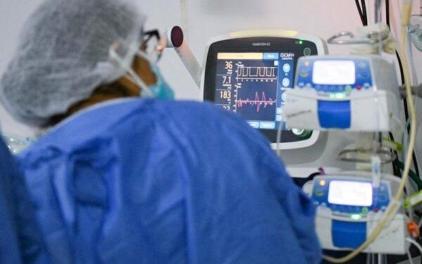 Continúan a la baja las hospitalizaciones por COVID-19 en Puebla