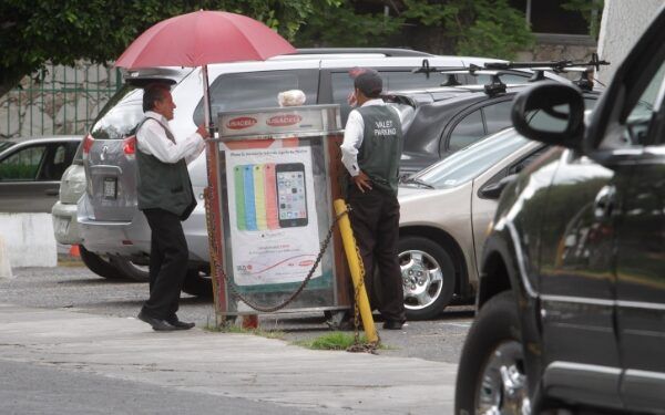 Positiva, propuesta para regular actividad de valet parking: alcalde