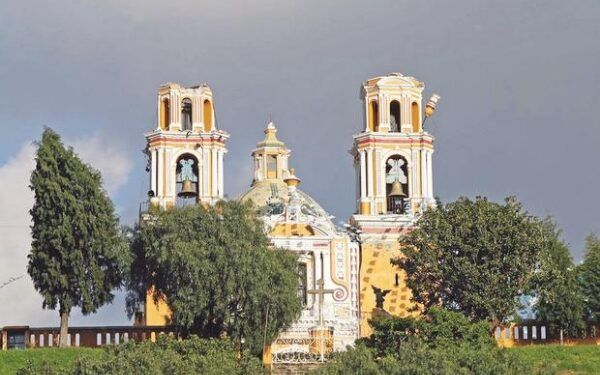 Restauraciones tras sismo, de concurso