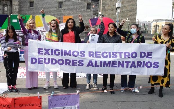 Piden, en la calle y el Congreso, padrón de papás irresponsables