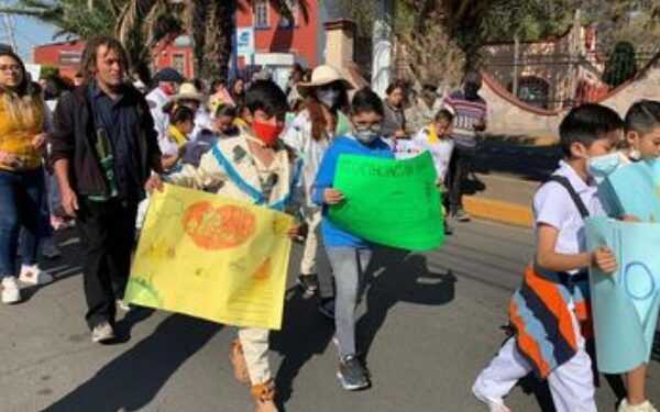 Alumnos exigen alto a la violencia en escuelas de Teotihuacán