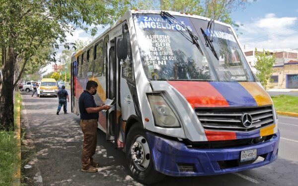 En 2022, 620 más quejas contra transporte público
