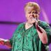 Paquita la del Barrio se somete a tratamiento para cantar en su último palenque