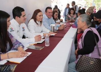 Llega “Martes Ciudadano” y apoyos del SEDIF a Chignahuapan