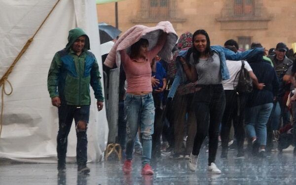 Alerta Amarilla por lluvias fuertes y caída de granizo en toda la CDMX
