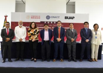 Realizan foro sobre iniciativa de Ley en Humanidades, Ciencias, Tecnologías e Innovación