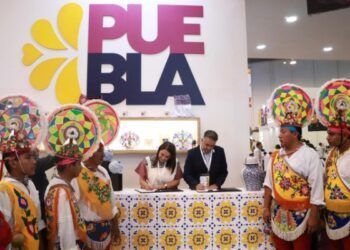 Celebra gobernador premios por atractivos turísticos