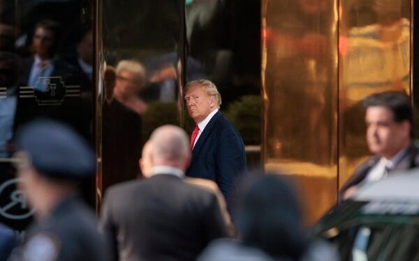 Trump llega a Nueva York en medio de una gran expectación