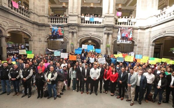 Acuerdan aumento salarial del 4% para trabajadores del Ayuntamiento de Puebla