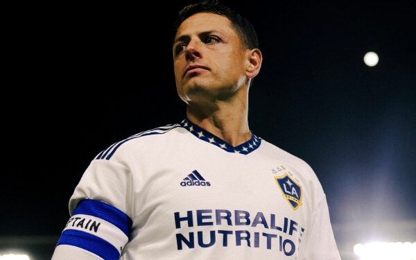 Chicharito responde a críticas contra Galaxy: ‘Me voy a seguir partiendo la madre’