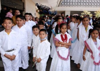 Cultura y tradiciones poblanas llegan al Congreso de la Unión