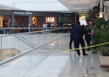 Reportan disparos y ejecución de una persona al interior de Plaza Carso