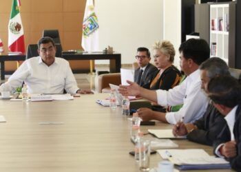 Gobernador revisa últimos detalles para el desfile del 5 de Mayo