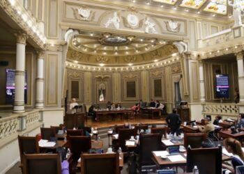 Permiso para construir nuevo Congreso, en dos meses