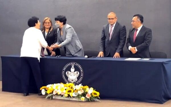 Entregan reconocimientos a académicos de la Facultad de Veterinaria y Zootecnia de la BUAP