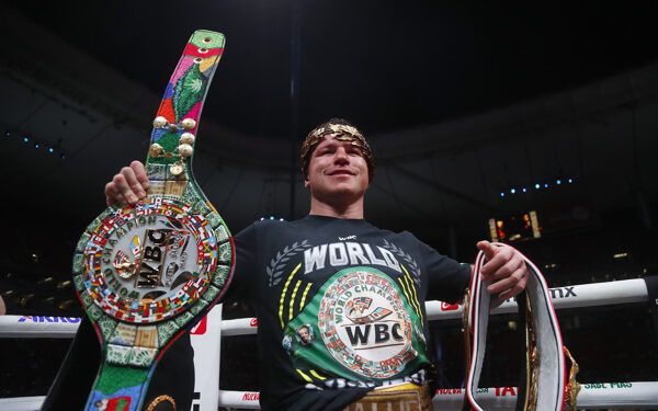 Gana Canelo por decisión