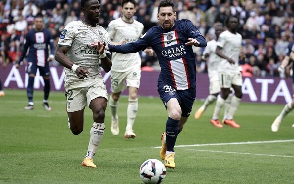 PSG sanciona a Messi por viaje a Arabia Saudí