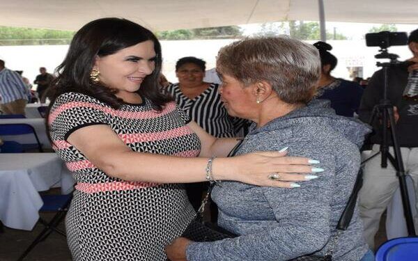 Con concierto gratuito, Ayuntamiento de Texmelucan festeja a mamás