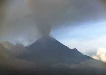 FUMAROLA . VOLCÁN POPOCATÉTL