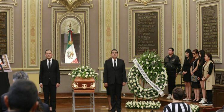 homenaje mariano