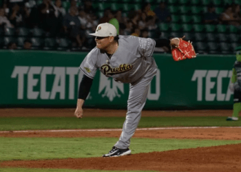 Olmecas de Tabasco despluman a Pericos y empatan la serie