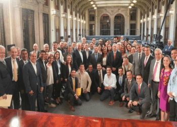 AMLO, al tanto de la situación con el Popocatépetl: Sergio Salomón