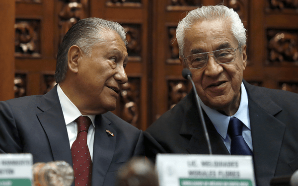 Licenciado Melquiades Morales Flores