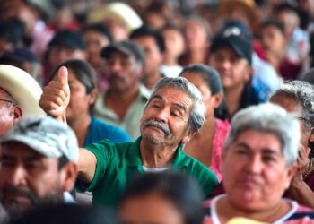 Destaca AMLO sensibilidad de Sergio Salomón Céspedes